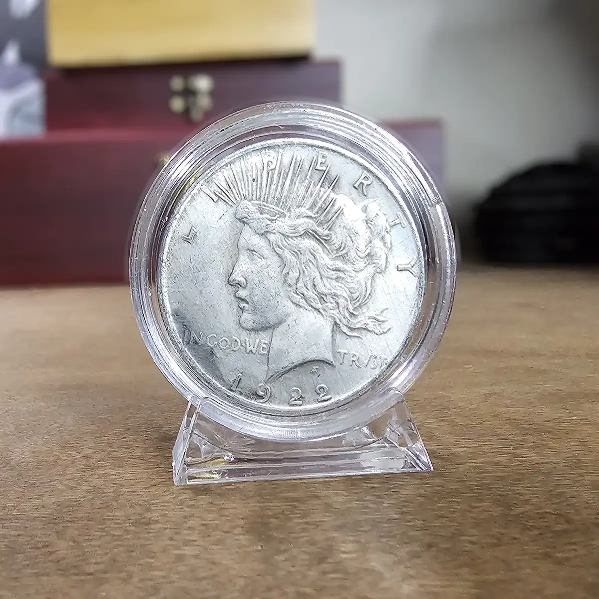 Collectible two face liberty coin