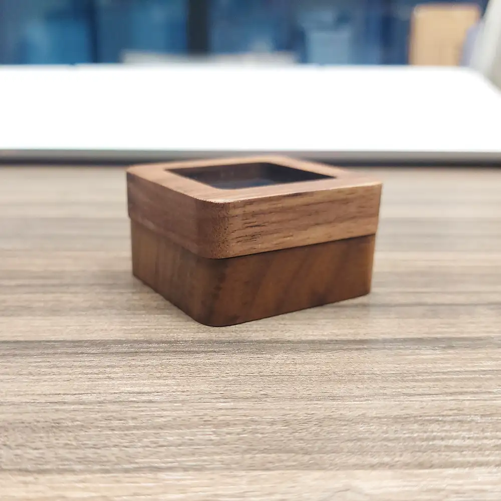 Luxury walnut ring box