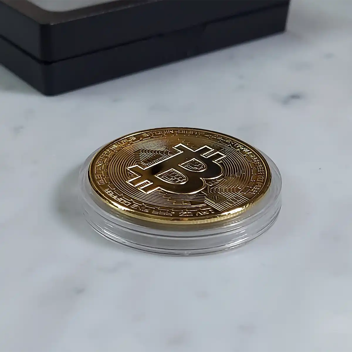 Bitcoin replica